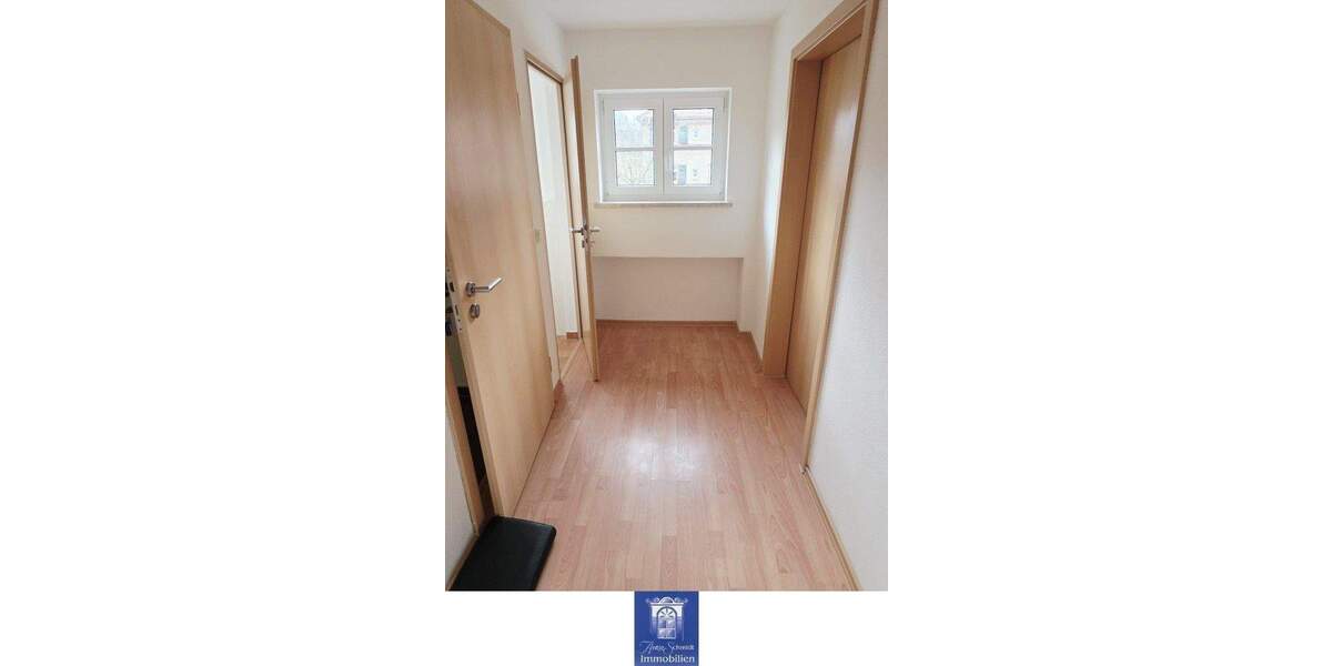 Etagenwohnung Nossen - 2 Zimmer, 39 m&sup2;, 270&euro; | Angebot:25709079