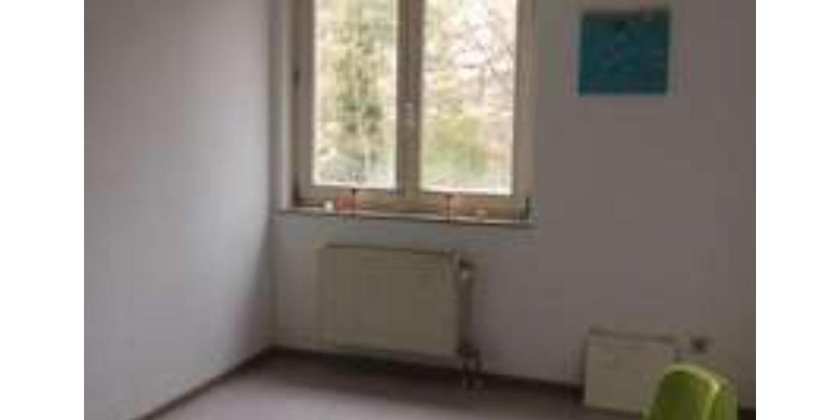 Etagenwohnung Altena - 2 Zimmer, 82 m&sup2;, 370&euro; | Angebot:24726858