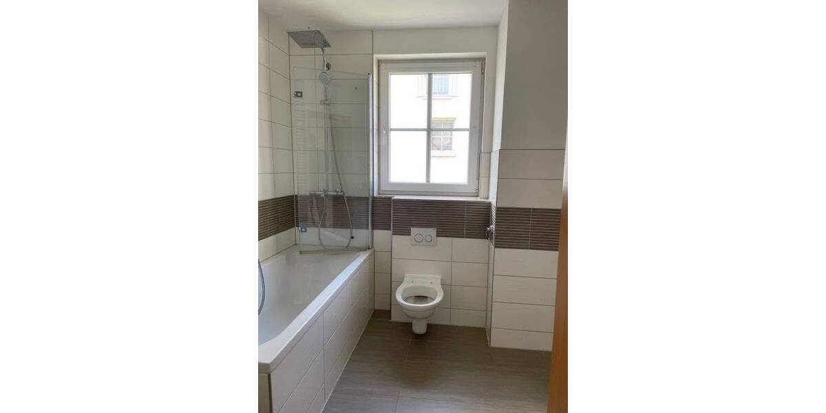 Etagenwohnung Schkopau Korbetha - 3 Zimmer, 68 m&sup2;, 550&euro; | Angebot:26799317