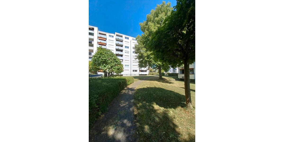 Hochparterre Böblingen Dagersheim - 4 Zimmer, 12 m&sup2;, 380&euro; | Angebot:25158419