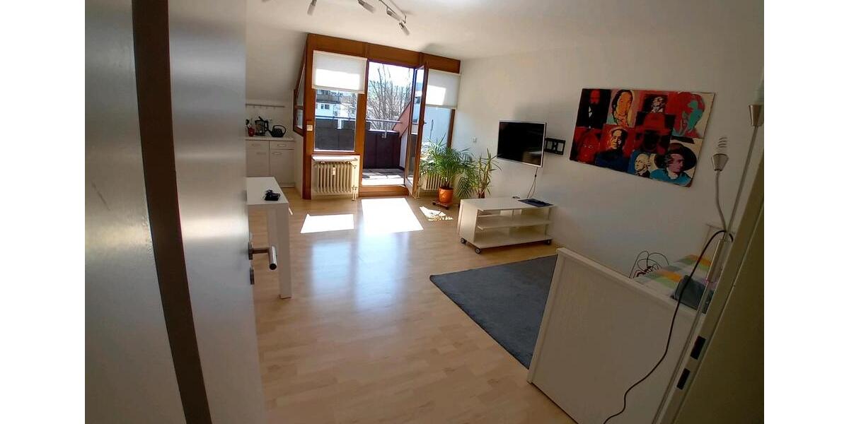 Zentrum: Balkon, 2 Zimmer, EBK, TG für Single (NR, ohne HT) 2 zimmer