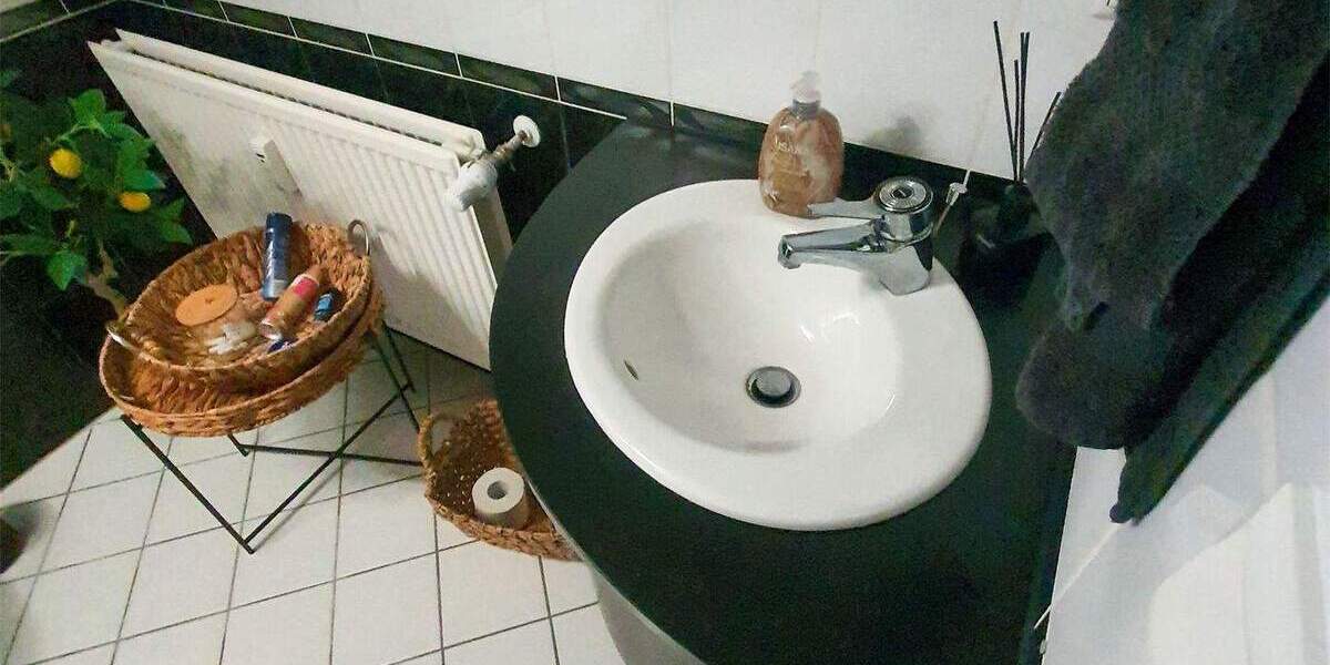 Etagenwohnung Nienburg - 4 Zimmer, 155 m&sup2;, 970&euro; | Angebot:25667281