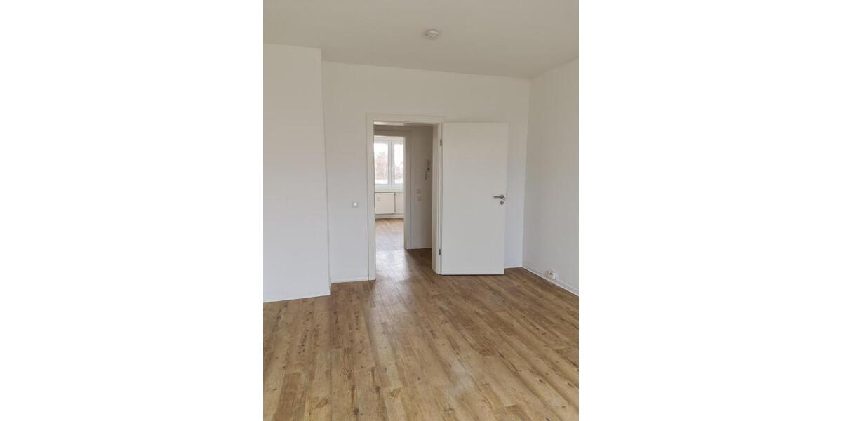 Erdgeschoßwohnung Stendal - 4 Zimmer, 70 m&sup2;, 491&euro; | Angebot:24812771