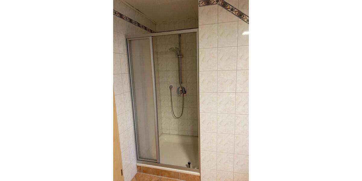 Dachgeschoßwohnung Burgheim - 4 Zimmer, 115 m&sup2;, 1.350&euro; | Angebot:23804526