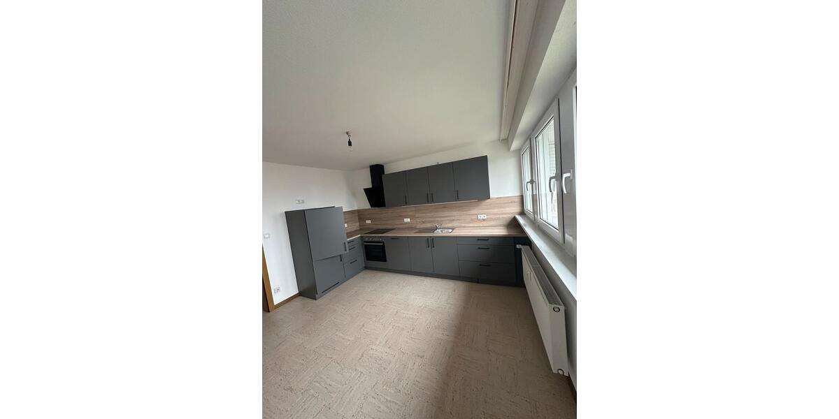 Dachgeschoßwohnung Berge - 4 Zimmer, 104 m&sup2;, 750&euro; | Angebot:26606674
