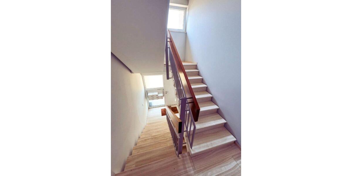 Etagenwohnung Gaienhofen - 2.5 Zimmer, 80 m&sup2;, 990&euro; | Angebot:26050728