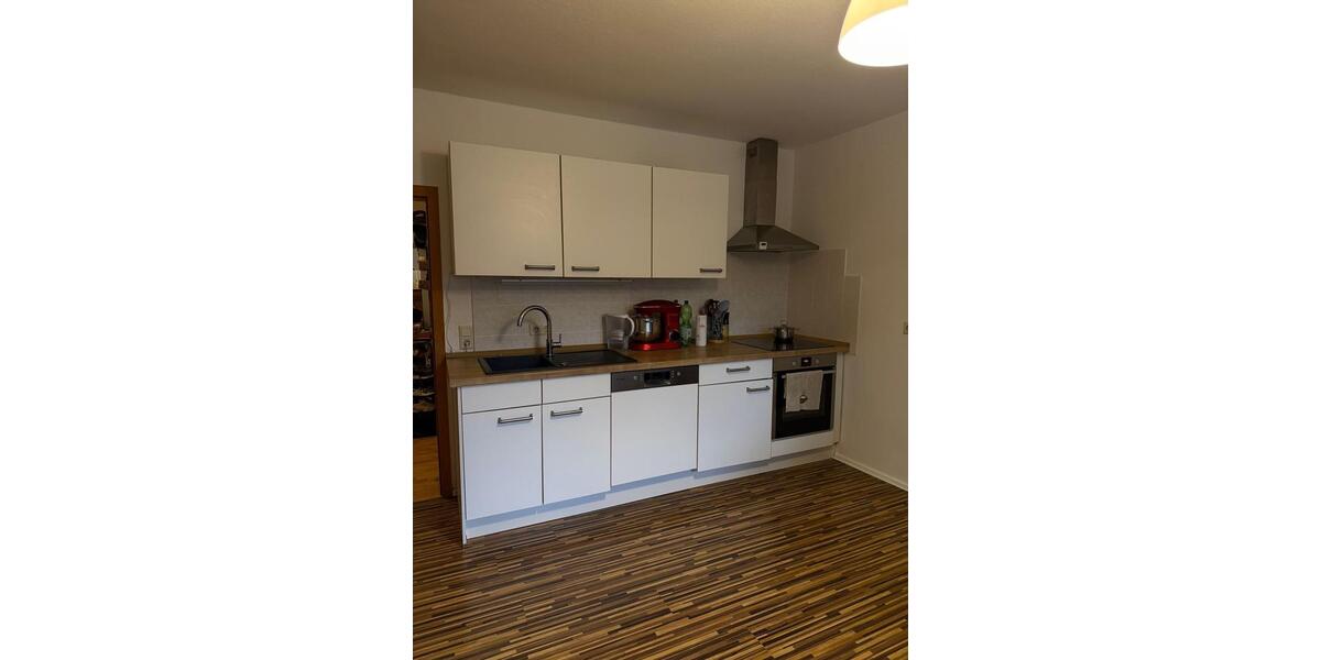 Etagenwohnung Blomberg - 5 Zimmer, 142 m&sup2;, 1.000&euro; | Angebot:25965175