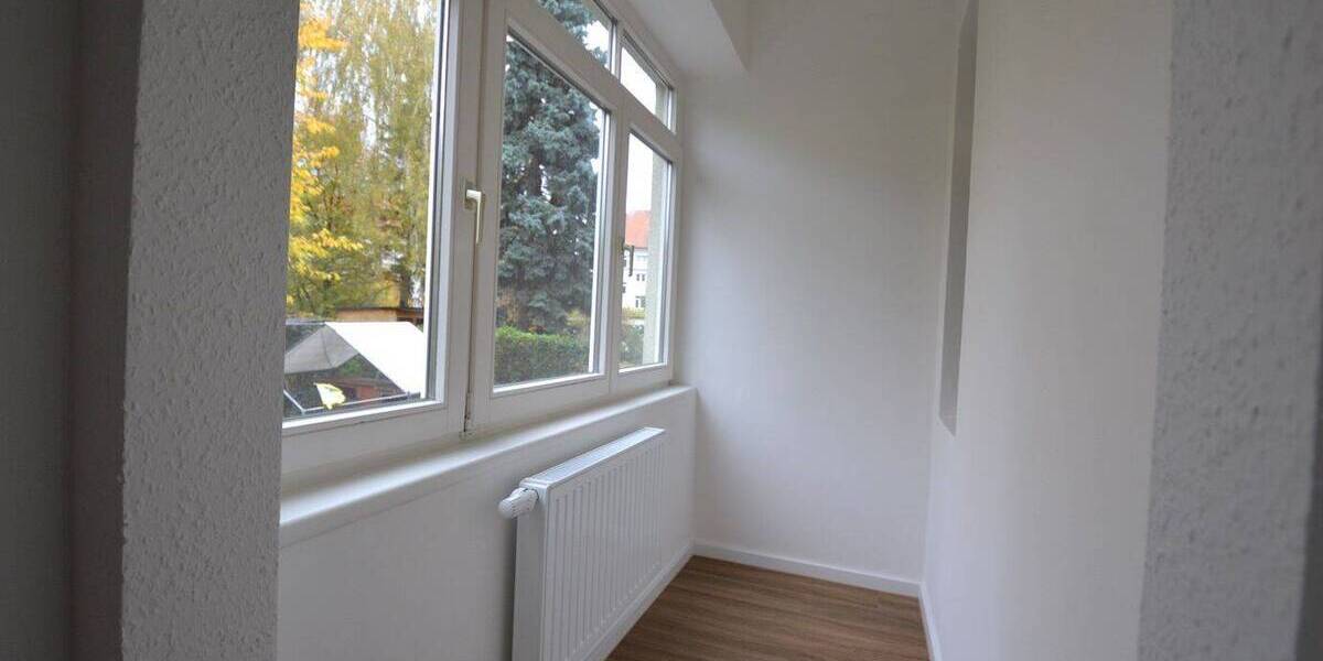 Etagenwohnung Dresden Leuben - 1 Zimmer, 45 m&sup2;, 362&euro; | Angebot:26160854