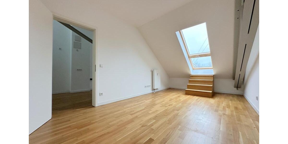 Dachgeschoßwohnung Königs Wusterhausen - 2 Zimmer, 60 m&sup2;, 700&euro; | Angebot:25855430