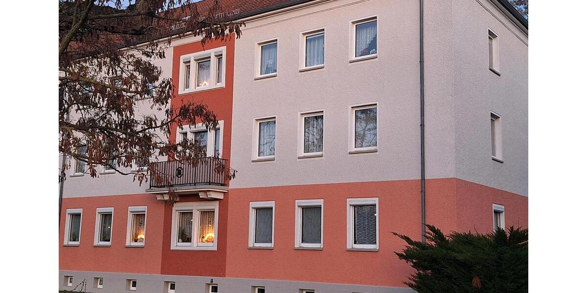 Hochparterre Pegau - 3 Zimmer, 65 m&sup2;, 450&euro; | Angebot:25205443