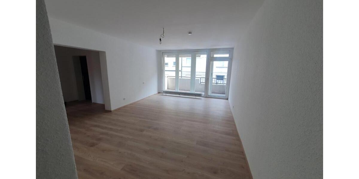 Etagenwohnung Krefeld - 3 Zimmer, 80 m&sup2;, 800&euro; | Angebot:26261245