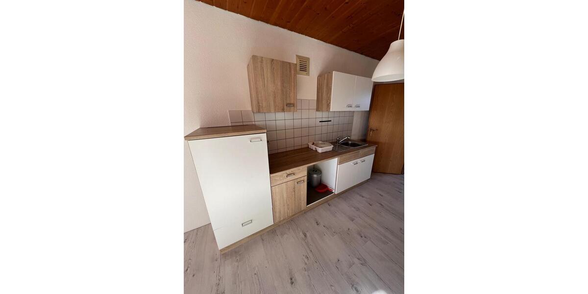 Dachgeschoßwohnung Balingen - 2 Zimmer, 39 m&sup2;, 650&euro; | Angebot:24655060
