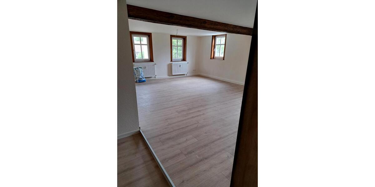 Etagenwohnung Treffurt - 3 Zimmer, 112 m&sup2;, 650&euro; | Angebot:26031285