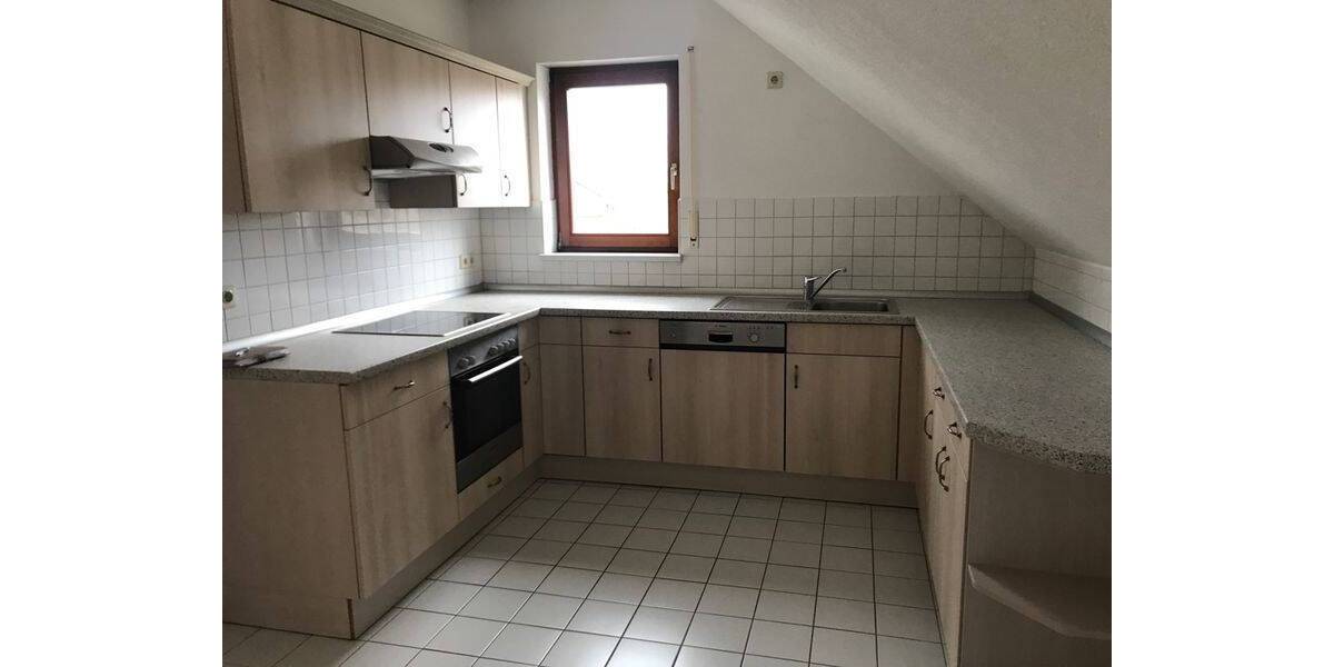 Etagenwohnung Wurzen Kühren - 3 Zimmer, 77 m&sup2;, 380&euro; | Angebot:26470894