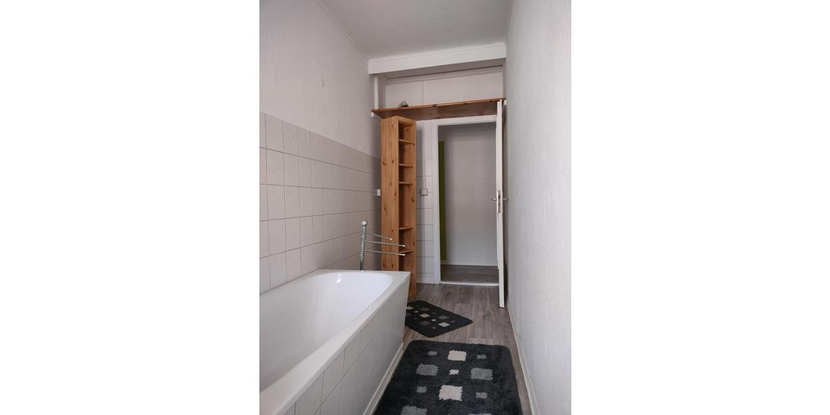 Etagenwohnung Franzburg - 3 Zimmer, 69 m&sup2;, 379&euro; | Angebot:26480600