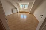 Dachgeschoßwohnung Villingen-Schwenningen Schwenningen - 3 Zimmer, 105 m&sup2;, 990&euro; | Angebot:26272312