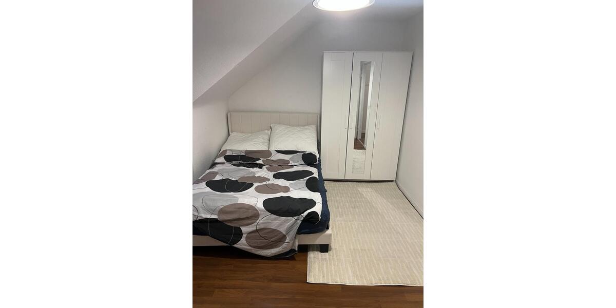 Möbliertes WG-Zimmer in 2-Zimmer-Wohnung – Zeppelinstraße, Aachen 1 zimmer