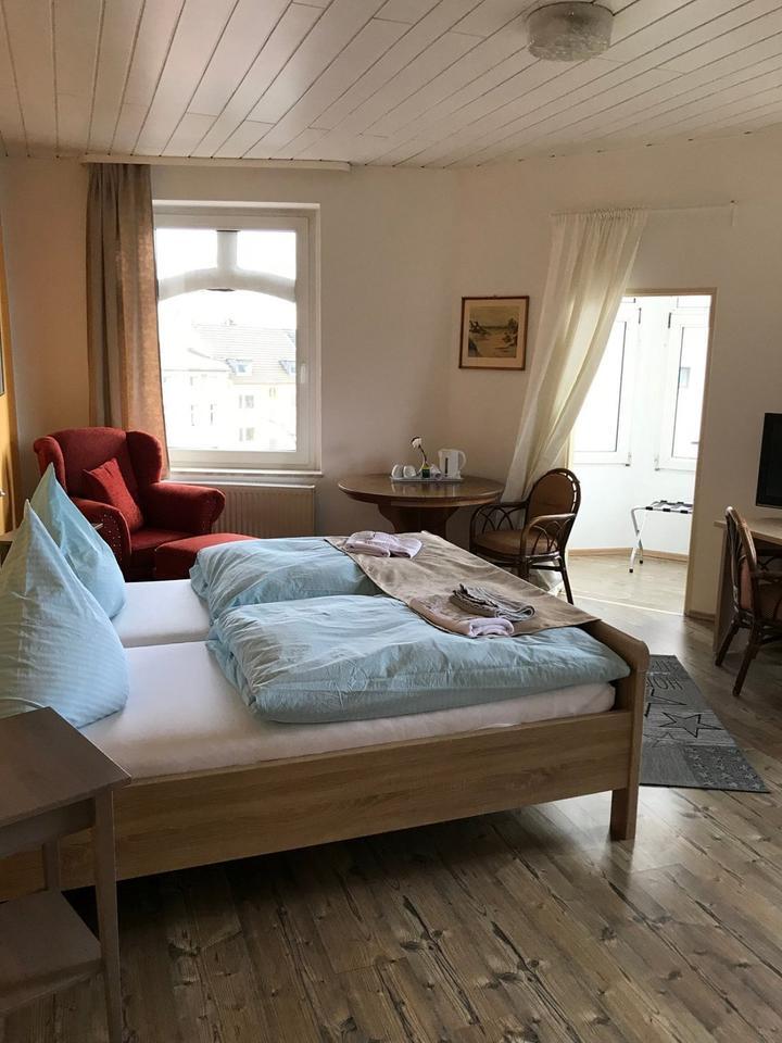 Hotel Rheinischer Hof - MonteurZimmer MonteurWohnung -- Preis Bett im MehrbettZimmer