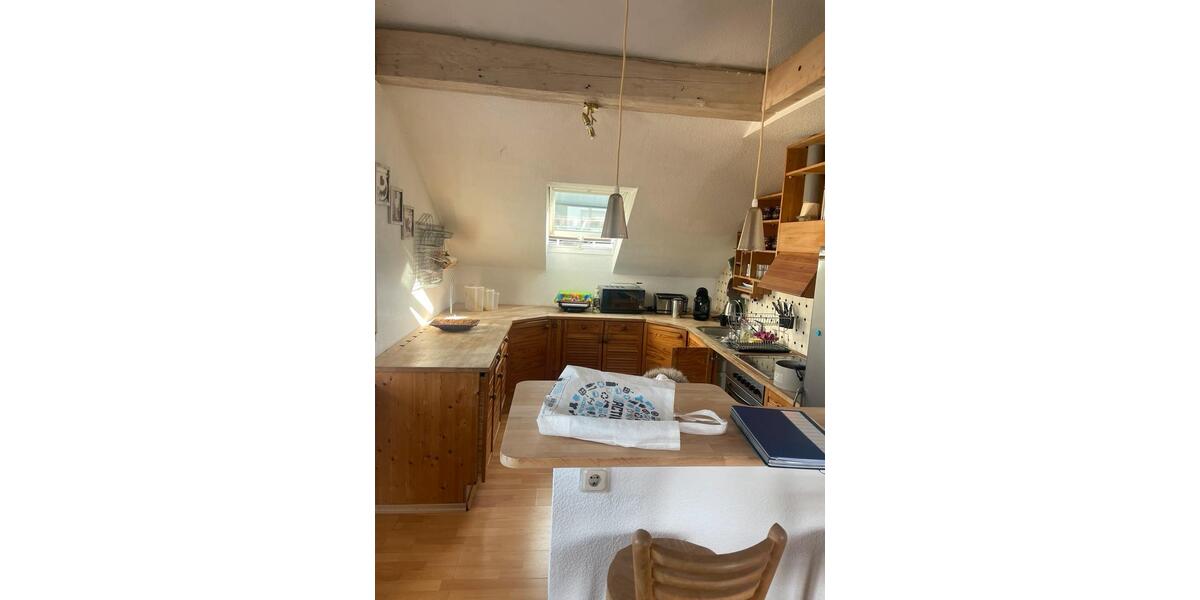 Dachgeschoßwohnung Siegen Dillnhütten - 2 Zimmer, 65 m&sup2;, 600&euro; | Angebot:26061437