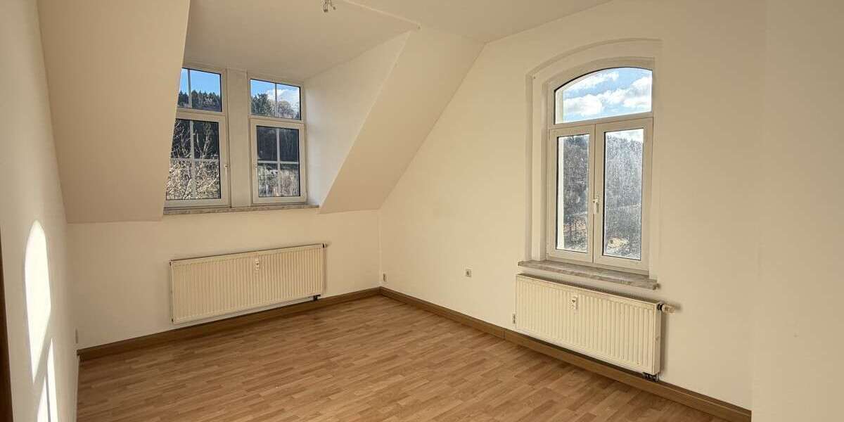 Etagenwohnung Annaberg-Buchholz Buchholz - 5 Zimmer, 101 m&sup2;, 515&euro; | Angebot:24028277