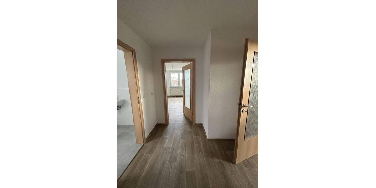 Etagenwohnung Naundorf Hof - 3 Zimmer, 56 m&sup2;, 390&euro; | Angebot:26346934