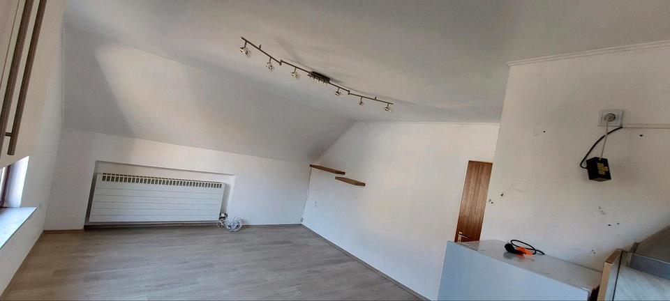 Etagenwohnung Üttfeld - 3 Zimmer, 70 m&sup2;, 650&euro; | Angebot:26612471