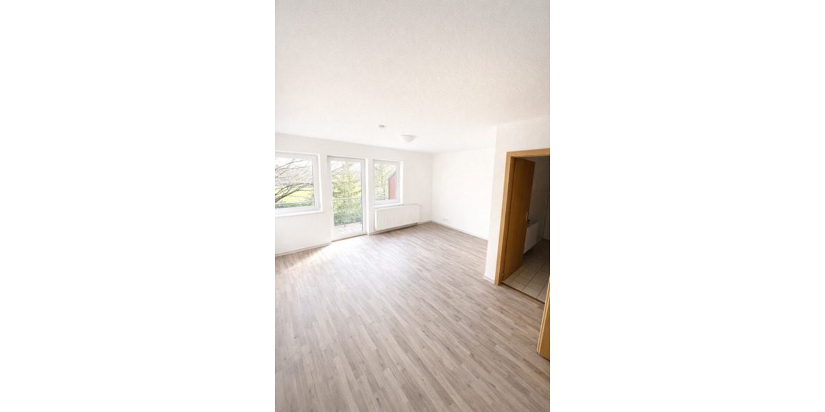 Etagenwohnung Hatten - 3 Zimmer, 100 m&sup2;, 845&euro; | Angebot:24615837