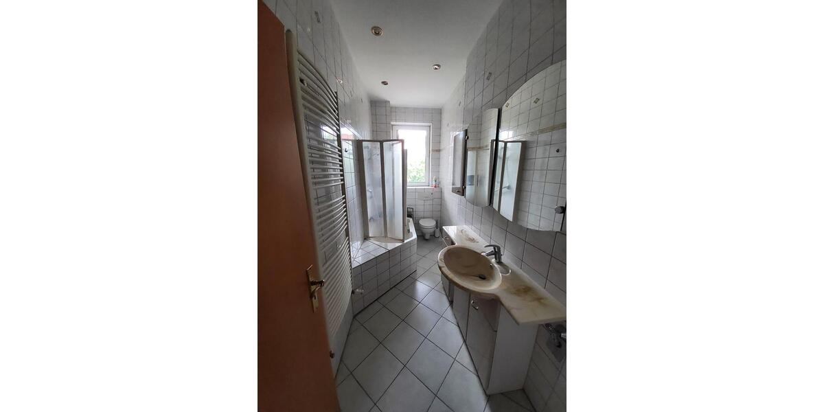 Erdgeschoßwohnung Senftenberg - 2 Zimmer, 64 m&sup2;, 512&euro; | Angebot:25538732