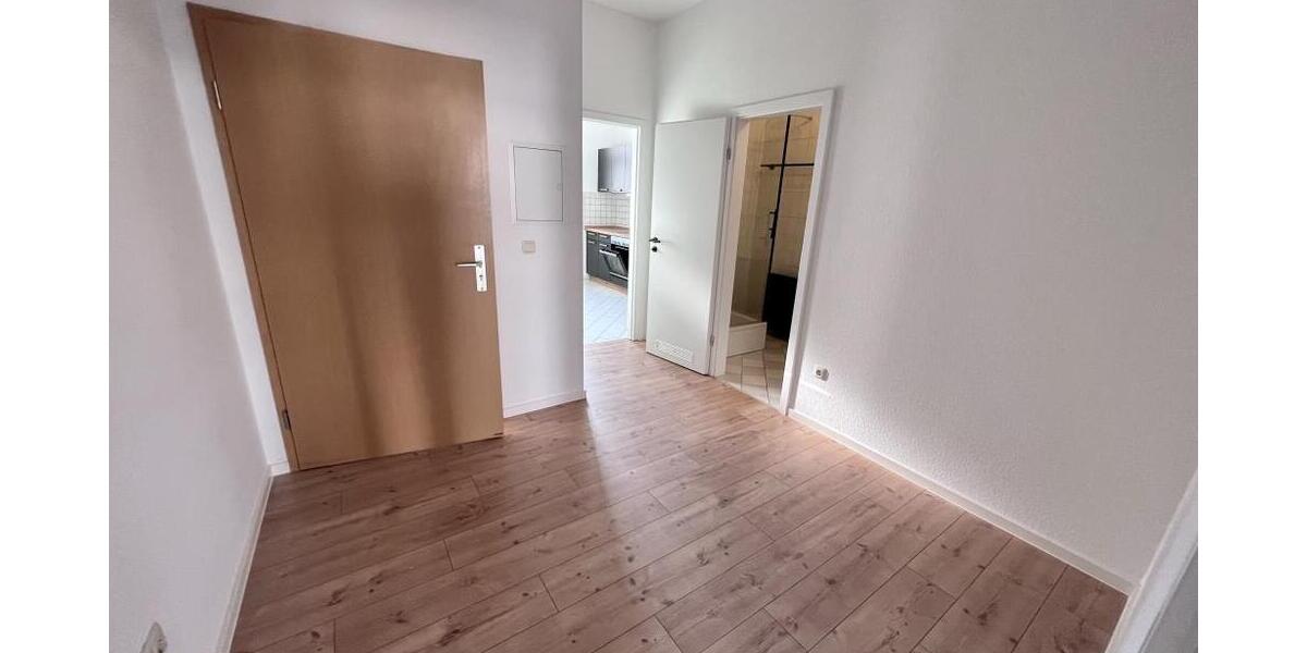 Untermhaus! Einbauküche! Modernisierte Singlewohnung mit schicken Bad! - Etagenwohnung Gera Untermhaus | Angebot:26233892