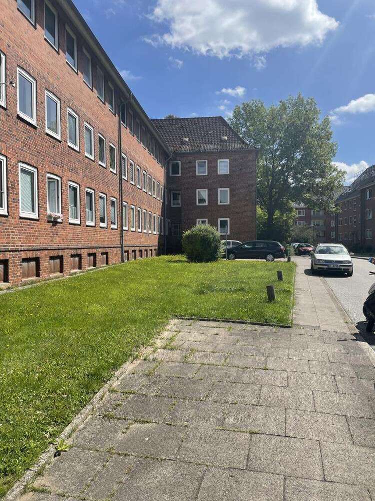 Wohnung zum Mieten in Kiel 440 € 51.28 m²