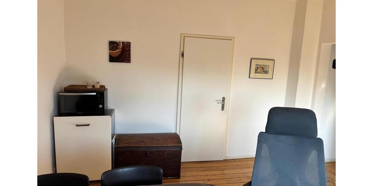 Etagenwohnung Wiesbaden Mainz-Amöneburg - 3 Zimmer, 60 m&sup2;, 1.200&euro; | Angebot:26625719
