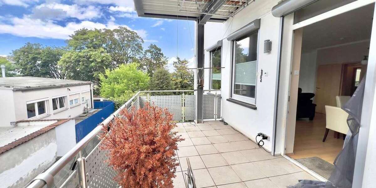 Etagenwohnung Kassel - 4 Zimmer, 120 m&sup2;, 1.250&euro; | Angebot:27246496