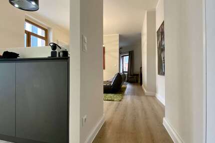 Wohnung Köln Bayenthal - 2 Zimmer, 45 m&sup2;, 1.250&euro; | Angebot:26935552