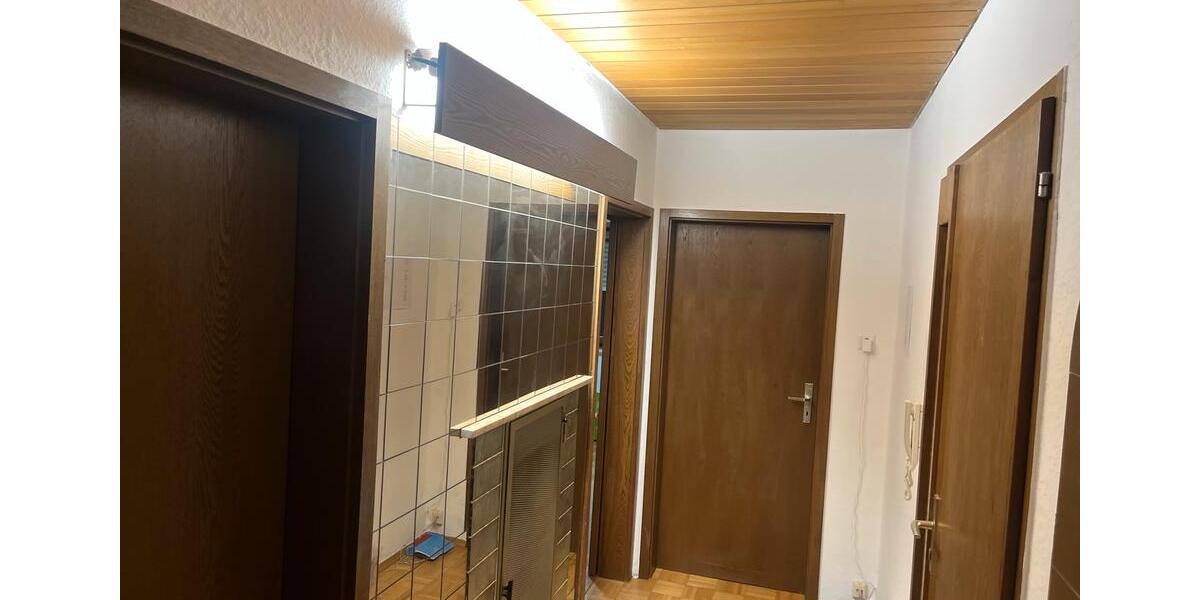 Wohnen auf Zeit Göppingen - 3 Zimmer, 40 m&sup2;, 550&euro; | Angebot:26268174