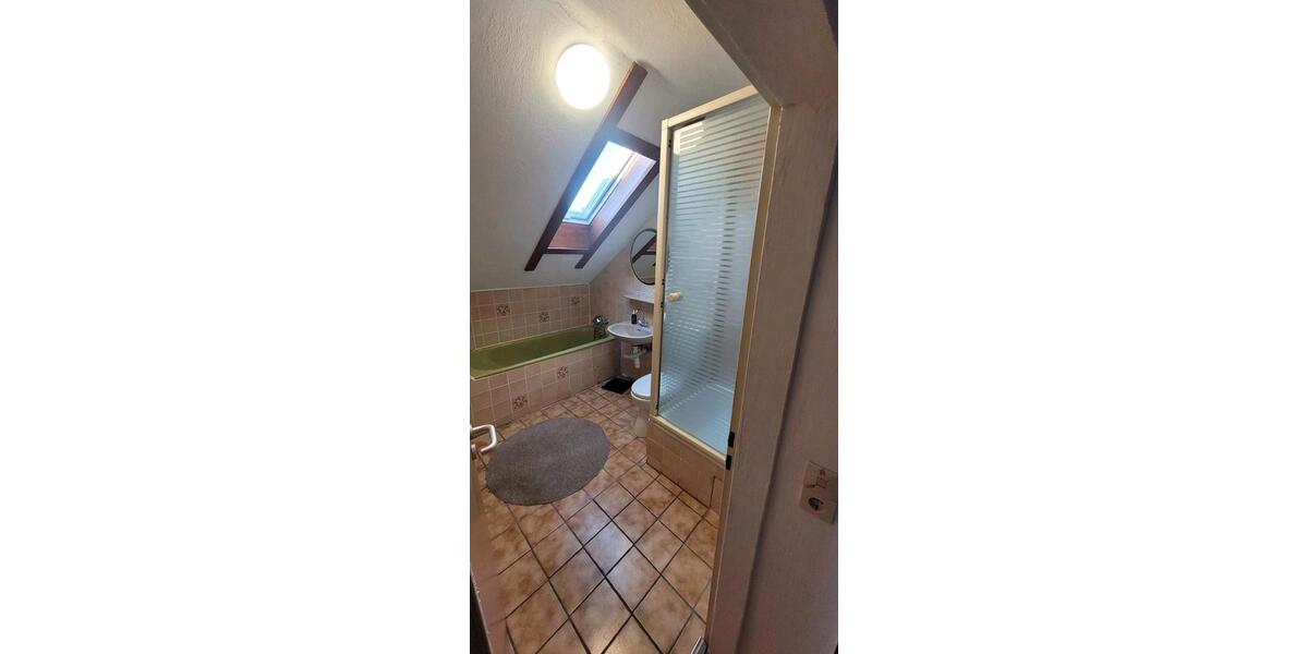 Dachgeschoßwohnung Haina (Kloster) - 1 Zimmer, 66 m&sup2;, 660&euro; | Angebot:26041992