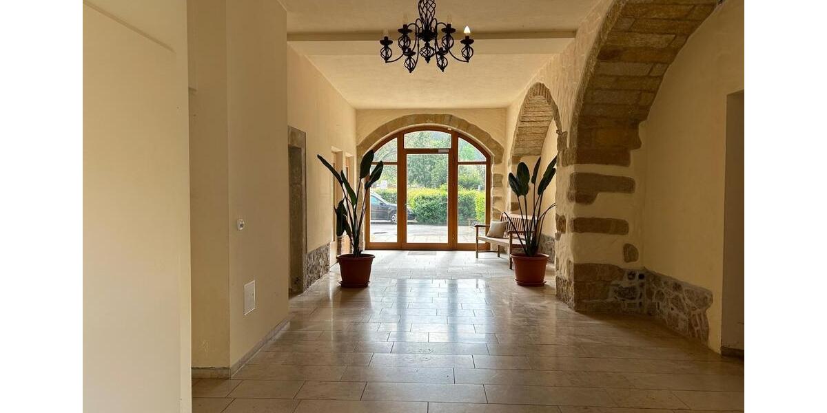 Erdgeschoßwohnung Meißen - 1 Zimmer, 40 m&sup2;, 270&euro; | Angebot:24416226