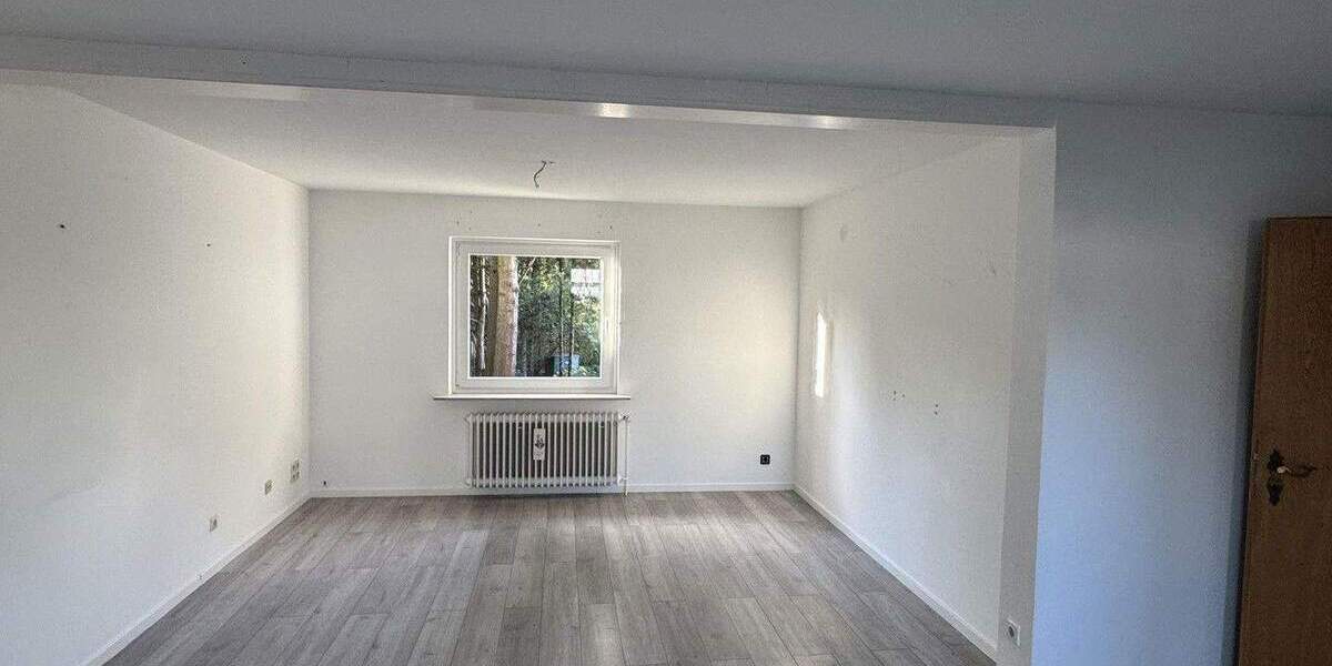 Doppelhaushälfte Glinde - 6 Zimmer, 127 m&sup2;, 1.620&euro; | Angebot:25041220