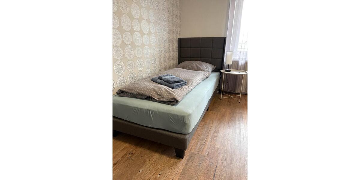 Wohnen auf Zeit Schlangen - 4 Zimmer, 80 m&sup2;, 20&euro; | Angebot:26074072