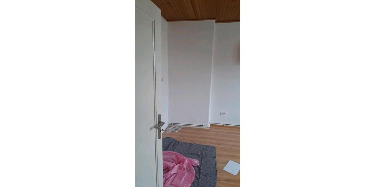 Wohnen auf Zeit Bremen Findorff - 3 Zimmer, 17 m&sup2;, 550&euro; | Angebot:25175374