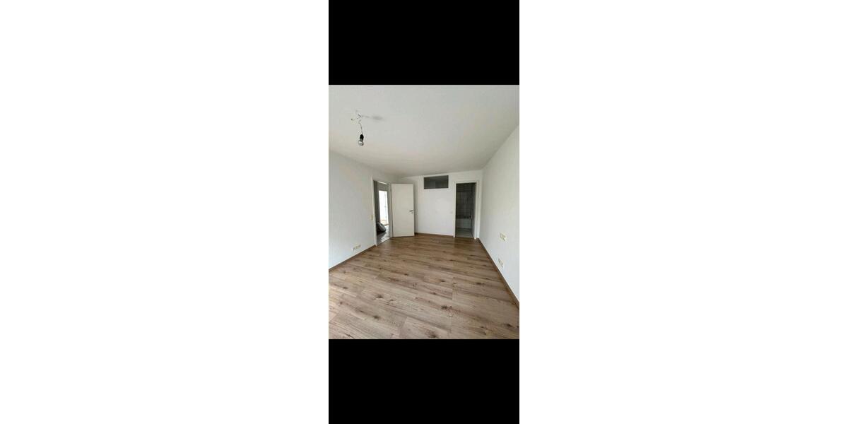 Erdgeschoßwohnung Sonnenbühl - 2.5 Zimmer, 65 m&sup2;, 850&euro; | Angebot:26121018