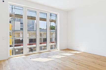 Wohnung Amberg - 2 Zimmer, 63 m&sup2;, 660&euro; | Angebot:22512047