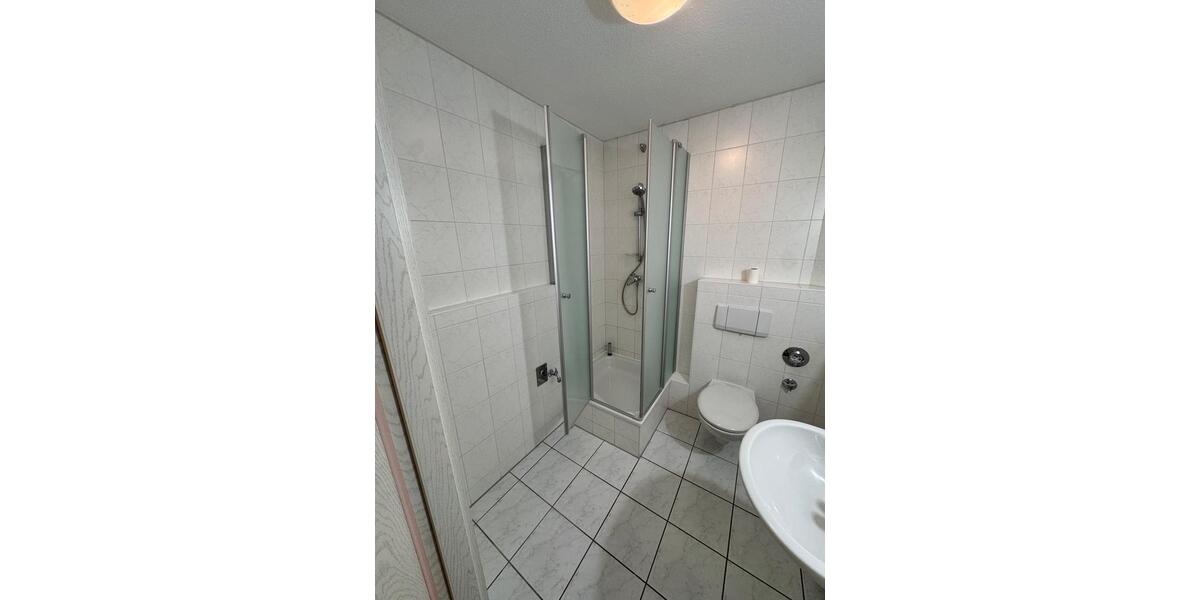 Etagenwohnung Schönefeld - 1 Zimmer, 54 m&sup2;, 1.200&euro; | Angebot:26705116