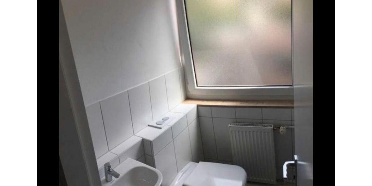 Etagenwohnung Backnang - 3 Zimmer, 96 m&sup2;, 1.100&euro; | Angebot:24767552