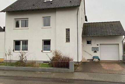 Wohnung Neustadt an der Weinstraße Duttweiler - 3 Zimmer, 83 m&sup2;, 890&euro; | Angebot:25026283