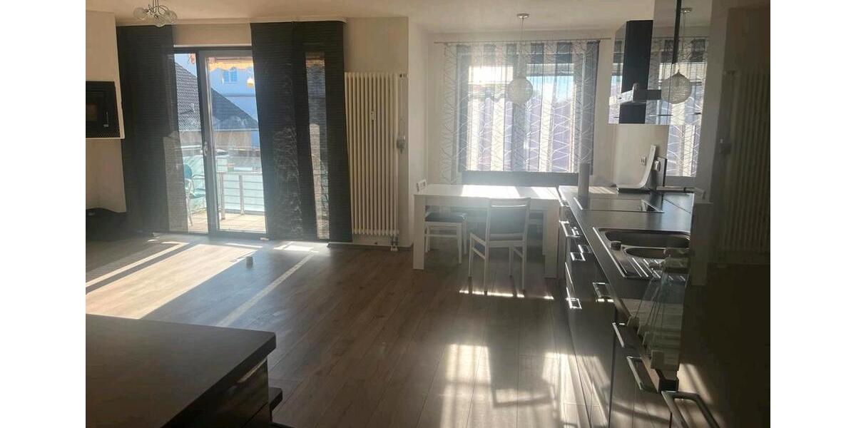 Etagenwohnung Mechernich - 2 Zimmer, 90 m&sup2;, 1.370&euro; | Angebot:24842520