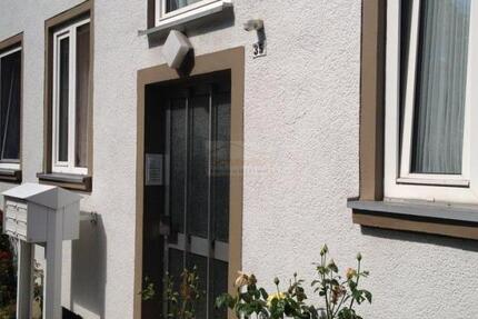 Gut geschnittene 3-Zimmer Whg im OG 3 zimmer