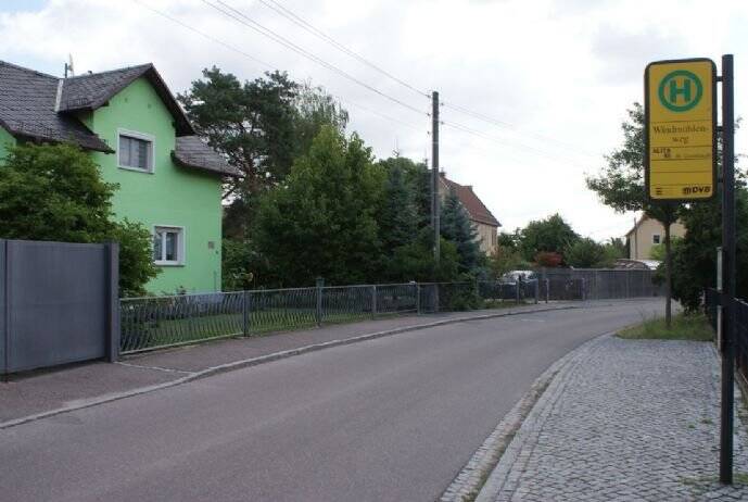 traumhafte idyllische 4-Raum Wohnung mit Terrasse + Garten + EBK 4 zimmer