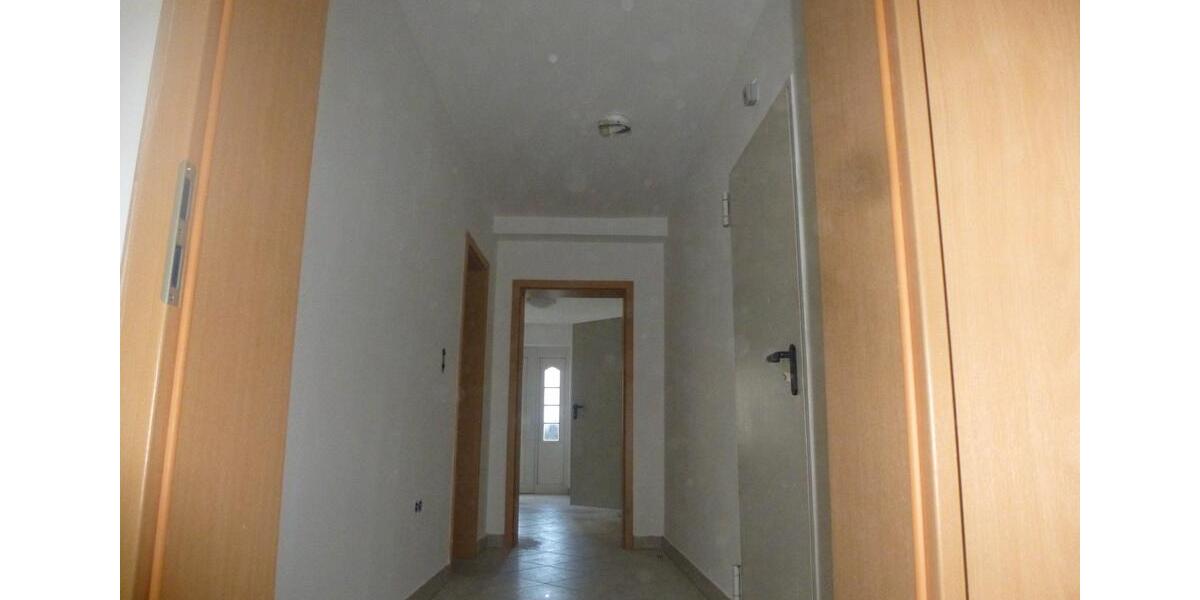 Erdgeschoßwohnung Weilburg - 2.5 Zimmer, 129 m&sup2;, 660&euro; | Angebot:26367346