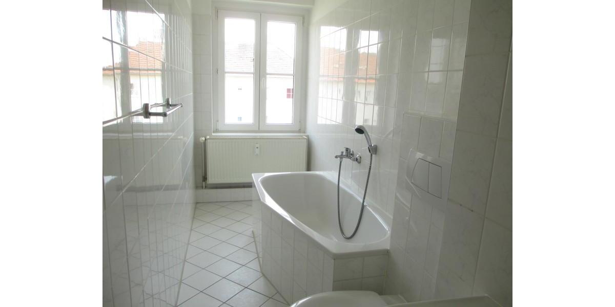 Erdgeschoßwohnung Magdeburg Brückfeld - 3 Zimmer, 75 m&sup2;, 483&euro; | Angebot:22181024