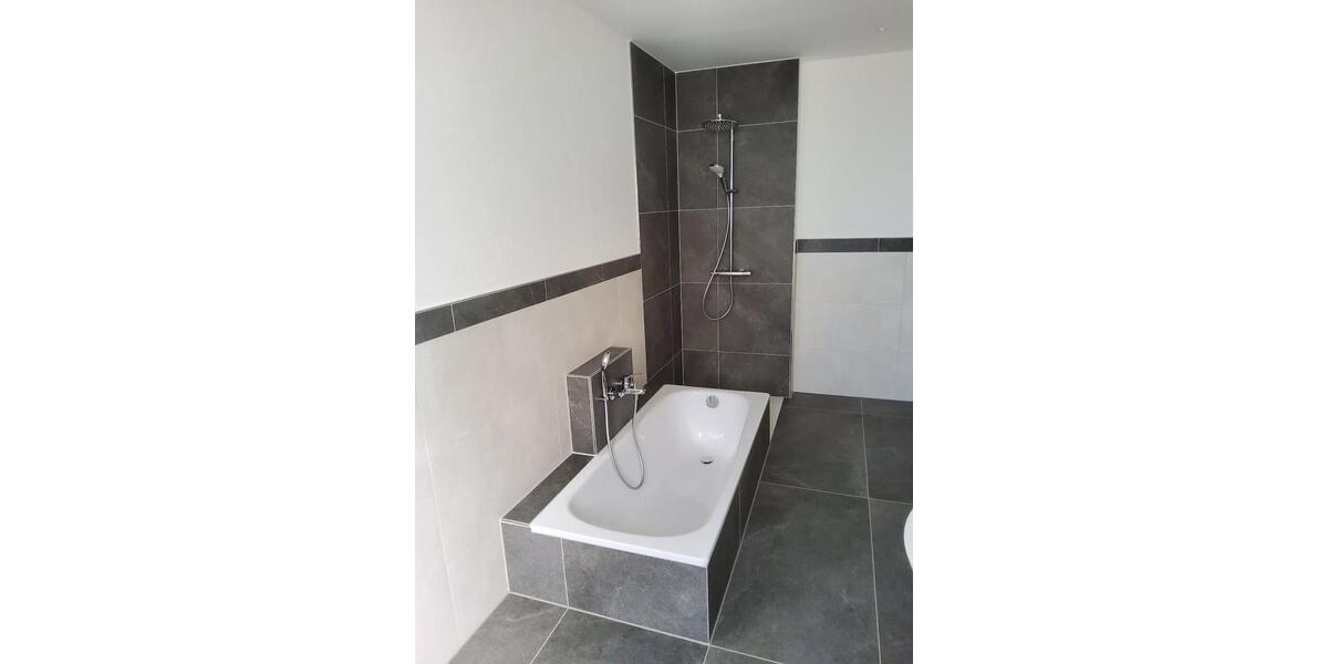 Etagenwohnung Osterhofen - 3 Zimmer, 84 m&sup2;, 850&euro; | Angebot:26624066